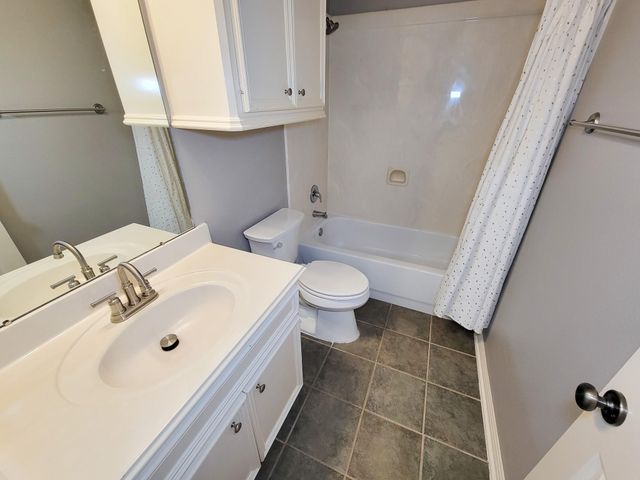 3504 Oak Landing, Conroe, TX 77304