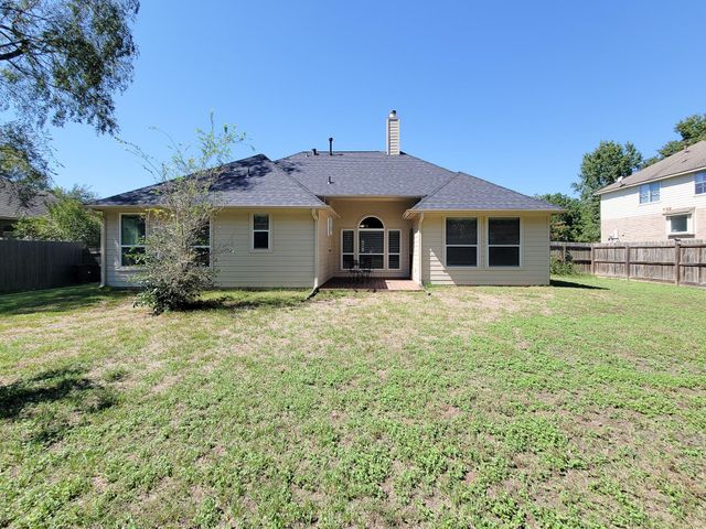 3504 Oak Landing, Conroe, TX 77304