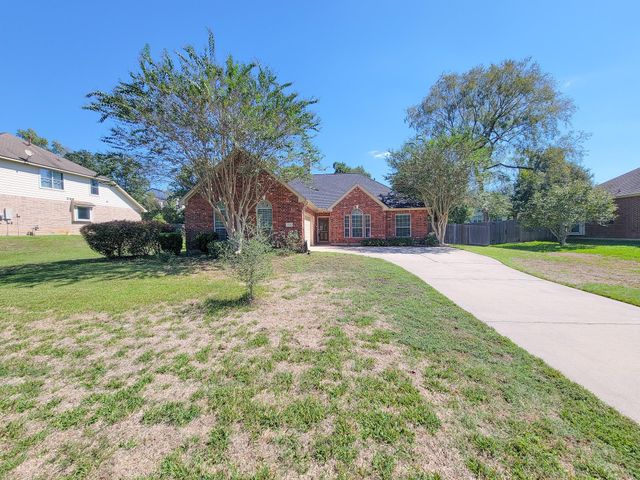 3504 Oak Landing, Conroe, TX 77304