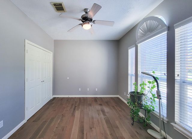 3504 Oak Landing, Conroe, TX 77304