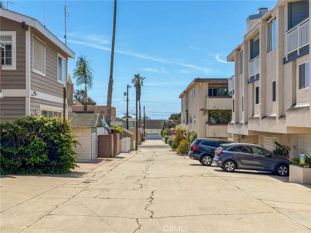 669 W 40th 2, San Pedro, CA 90731