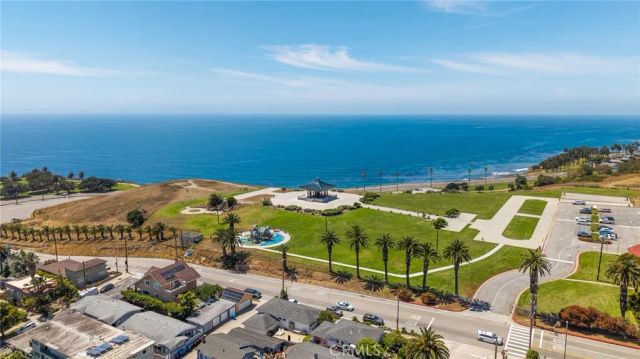 669 W 40th 2, San Pedro, CA 90731