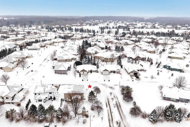 1102 HEYERDAHL HEIGHTS, Oneida, WI 54115