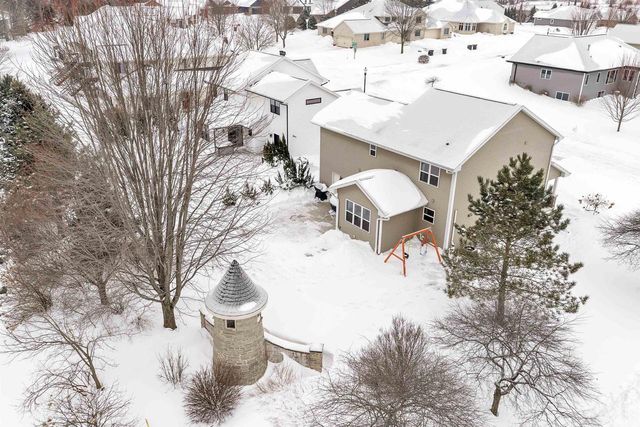 1102 HEYERDAHL HEIGHTS, Oneida, WI 54115