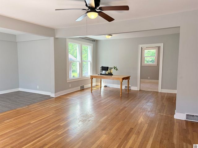 309 N 6th, Murray, KY 42071