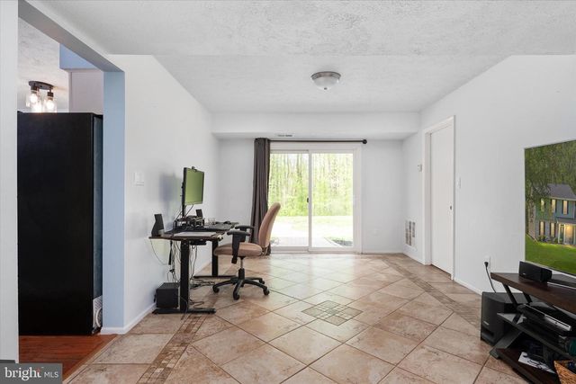 6310 WOODCREST DR, Dunkirk, MD 20754