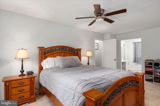 6310 WOODCREST DR, Dunkirk, MD 20754