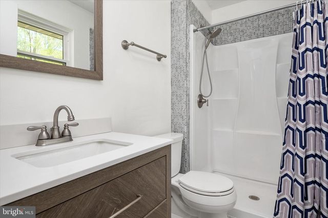 6310 WOODCREST DR, Dunkirk, MD 20754