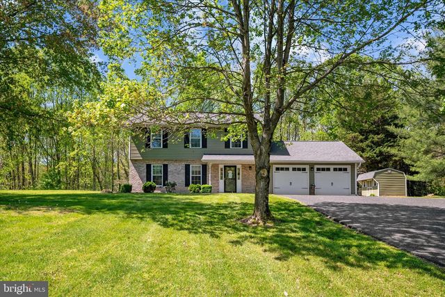 6310 WOODCREST DR, Dunkirk, MD 20754