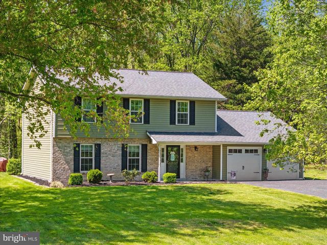 6310 WOODCREST DR, Dunkirk, MD 20754