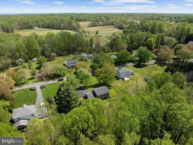6310 WOODCREST DR, Dunkirk, MD 20754