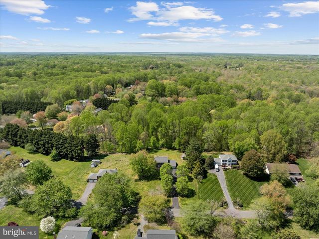 6310 WOODCREST DR, Dunkirk, MD 20754