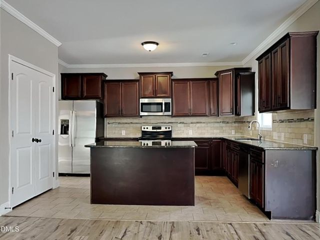 161 Summit Overlook Drive, Clayton, NC 27527