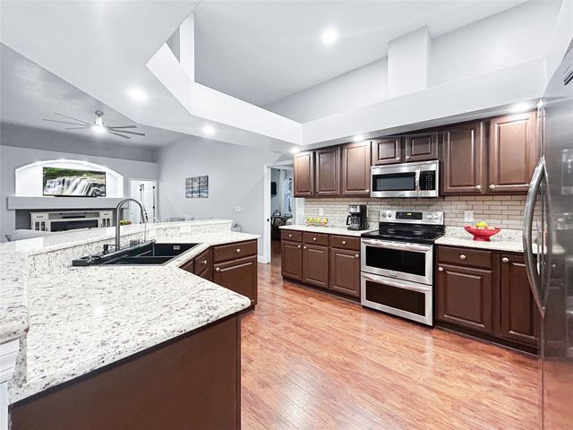 4839 EAGLESHAM DRIVE, Orlando, FL 32826