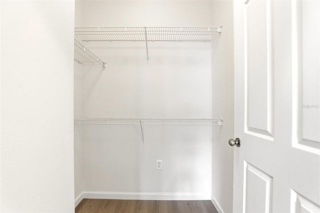 6010 NEWPORT LANE 103, Orlando, FL 32821