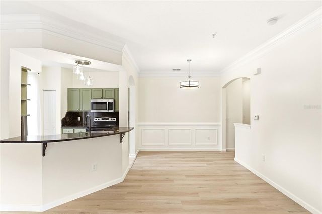 6010 NEWPORT LANE 103, Orlando, FL 32821