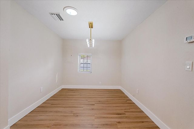 1021 15TH STREET, Palm Harbor, FL 34683