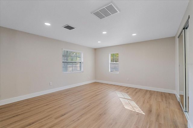 1021 15TH STREET, Palm Harbor, FL 34683