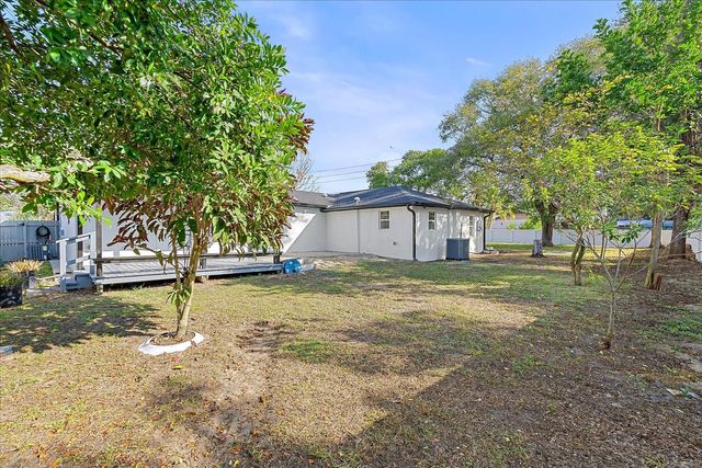 1021 15TH STREET, Palm Harbor, FL 34683