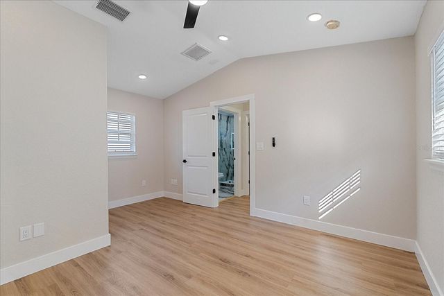 1021 15TH STREET, Palm Harbor, FL 34683