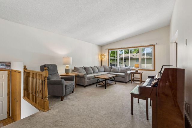 1731 130th Avenue NE, Blaine, MN 55449