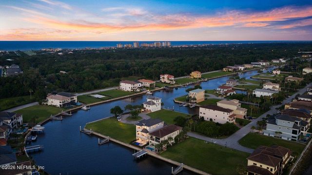 18 SPINAKER Circle, Palm Coast, FL 32137
