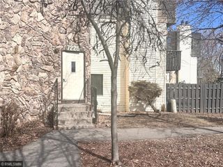 7226 72nd Lane N 210, Brooklyn Park, MN 55428
