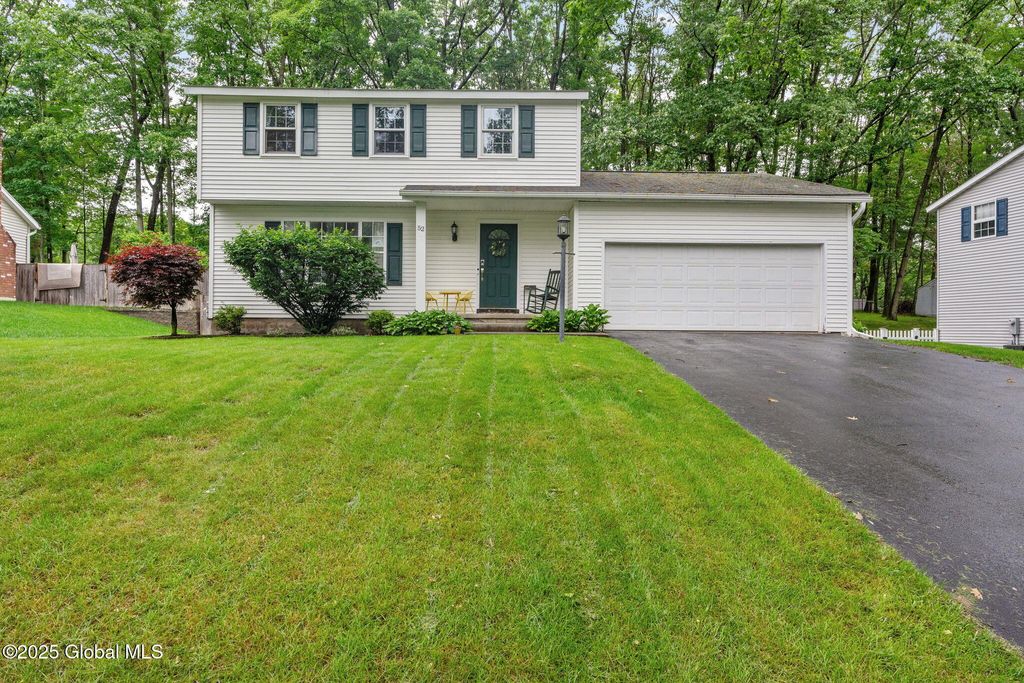 52 Wagon Wheel Trail, Saratoga Springs, NY 12866