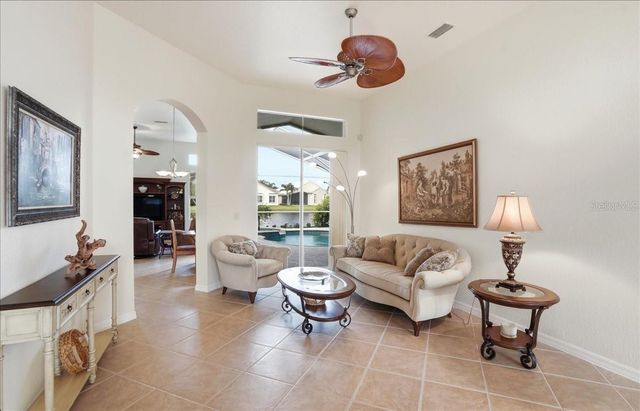 6558 41ST COURT E, Sarasota, FL 34243