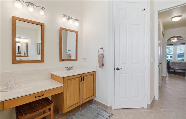 6558 41ST COURT E, Sarasota, FL 34243