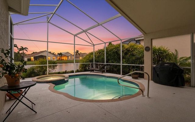 6558 41ST COURT E, Sarasota, FL 34243