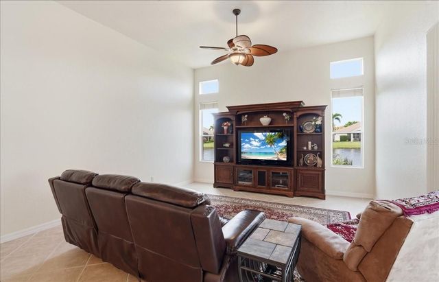 6558 41ST COURT E, Sarasota, FL 34243