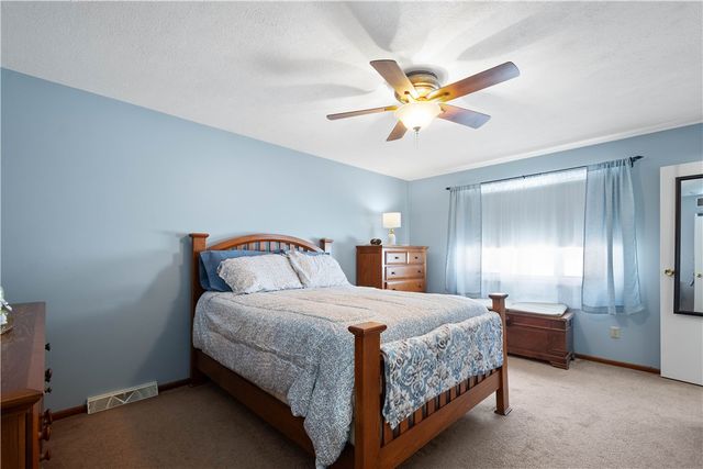 271 Annuity Drive, South Franklin, PA 15301