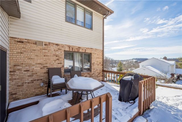 271 Annuity Drive, South Franklin, PA 15301