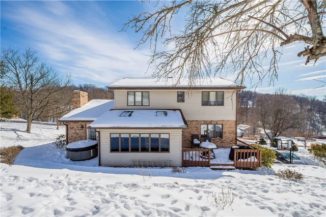 271 Annuity Drive, South Franklin, PA 15301