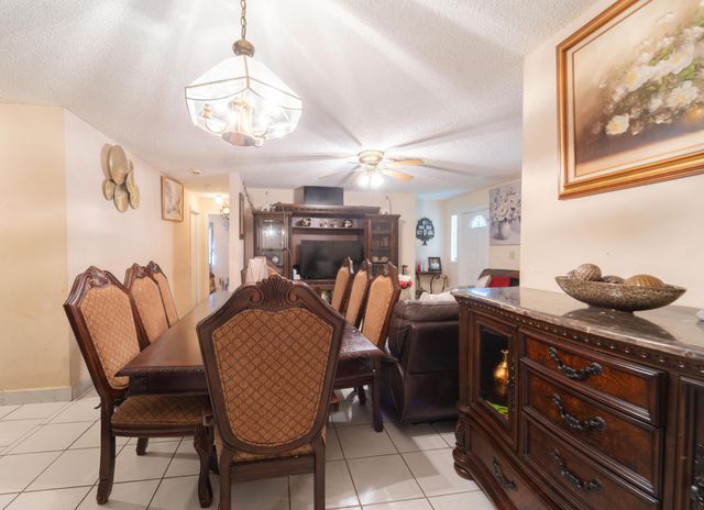 3617 Old Boynton Road, Boynton Beach, FL 33436