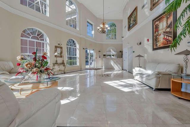 1640 Presidential Way 501, West Palm Beach, FL 33401