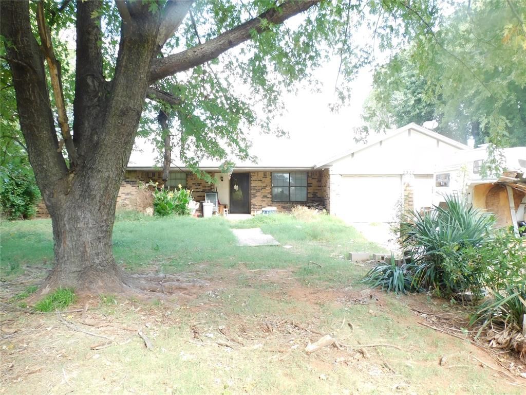 2317 W Keens Drive, Mustang, OK 73064