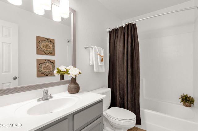 13636 N SAGUARO Boulevard 103, Fountain Hills, AZ 85268