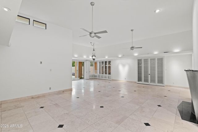 8035 E DEL TIMBRE Drive, Scottsdale, AZ 85258