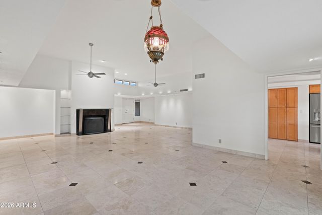 8035 E DEL TIMBRE Drive, Scottsdale, AZ 85258