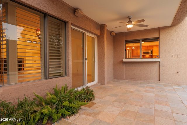 8035 E DEL TIMBRE Drive, Scottsdale, AZ 85258