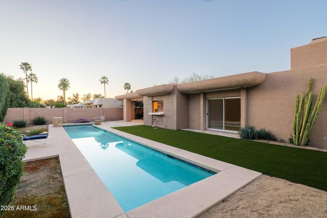 8035 E DEL TIMBRE Drive, Scottsdale, AZ 85258