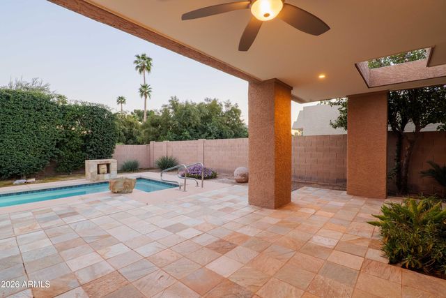 8035 E DEL TIMBRE Drive, Scottsdale, AZ 85258