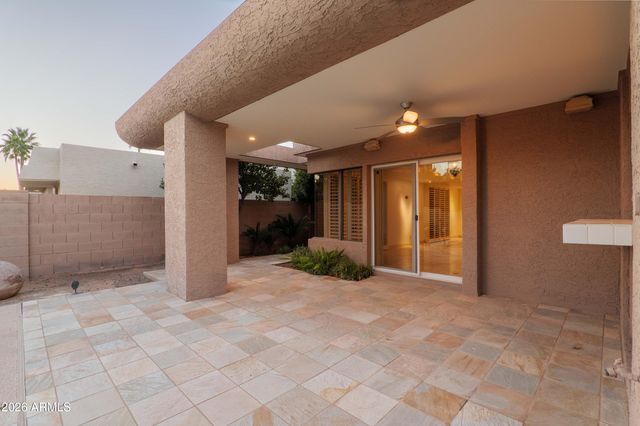 8035 E DEL TIMBRE Drive, Scottsdale, AZ 85258
