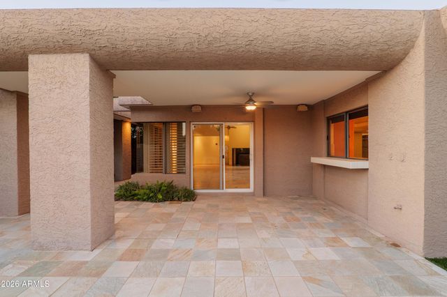 8035 E DEL TIMBRE Drive, Scottsdale, AZ 85258