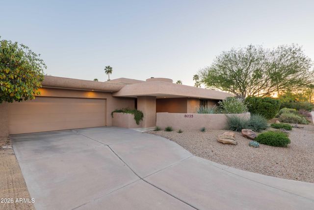 8035 E DEL TIMBRE Drive, Scottsdale, AZ 85258