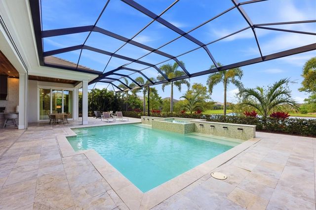 8465 PAVIA WAY, Lakewood Ranch, FL 34202