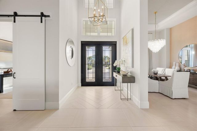 8465 PAVIA WAY, Lakewood Ranch, FL 34202