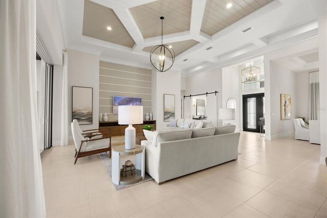 8465 PAVIA WAY, Lakewood Ranch, FL 34202